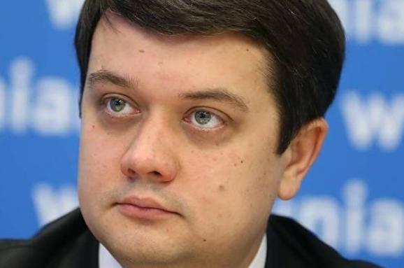 Разумков розповів, яким буде “покарання” для депутатів-прогульників нової ВРУ
