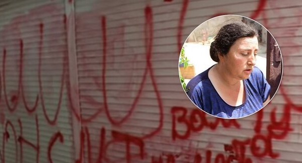 “Вбивці! Вам тут не місце!” Батьків убивці Дарини Лук’яненко жорстоко зацькували (фото)