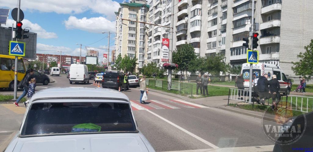 “Втратив свідомість на дорозі”: з’явилися подробиці вчорашньої смертельної ДТП на Сихові