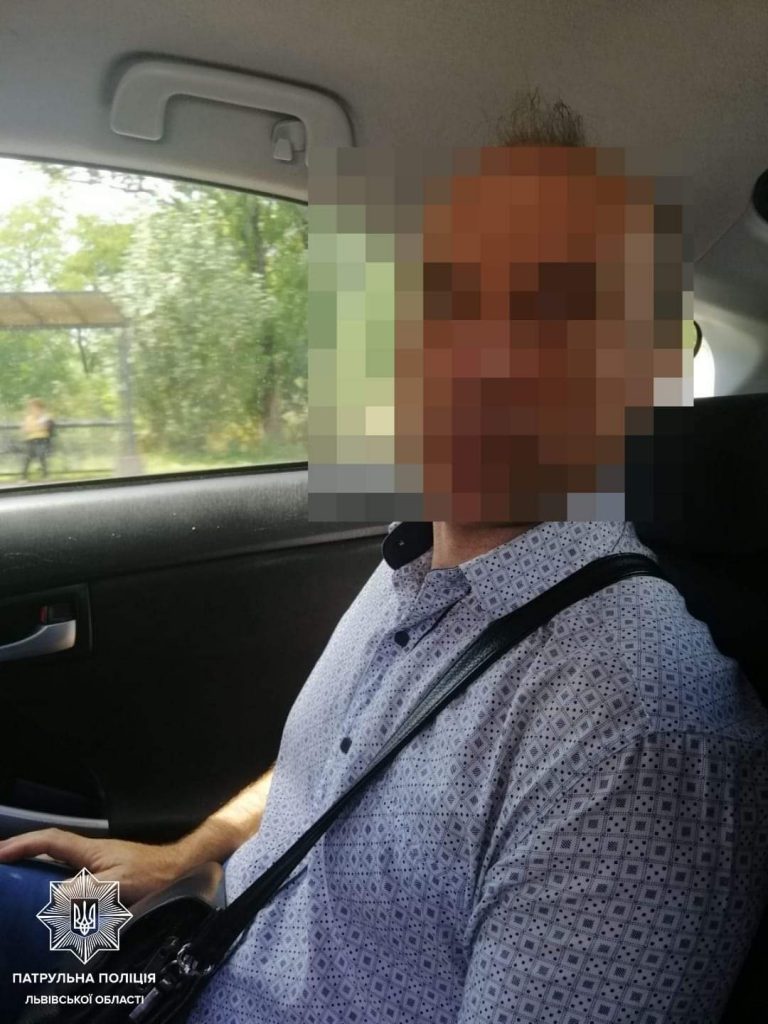 Пастор, який у Львові домагався до підлітка, перебуває під домашнім арештом