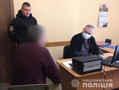 На Львівщині під час конфлікту тесть вдарив ножем зятя (ФОТО)