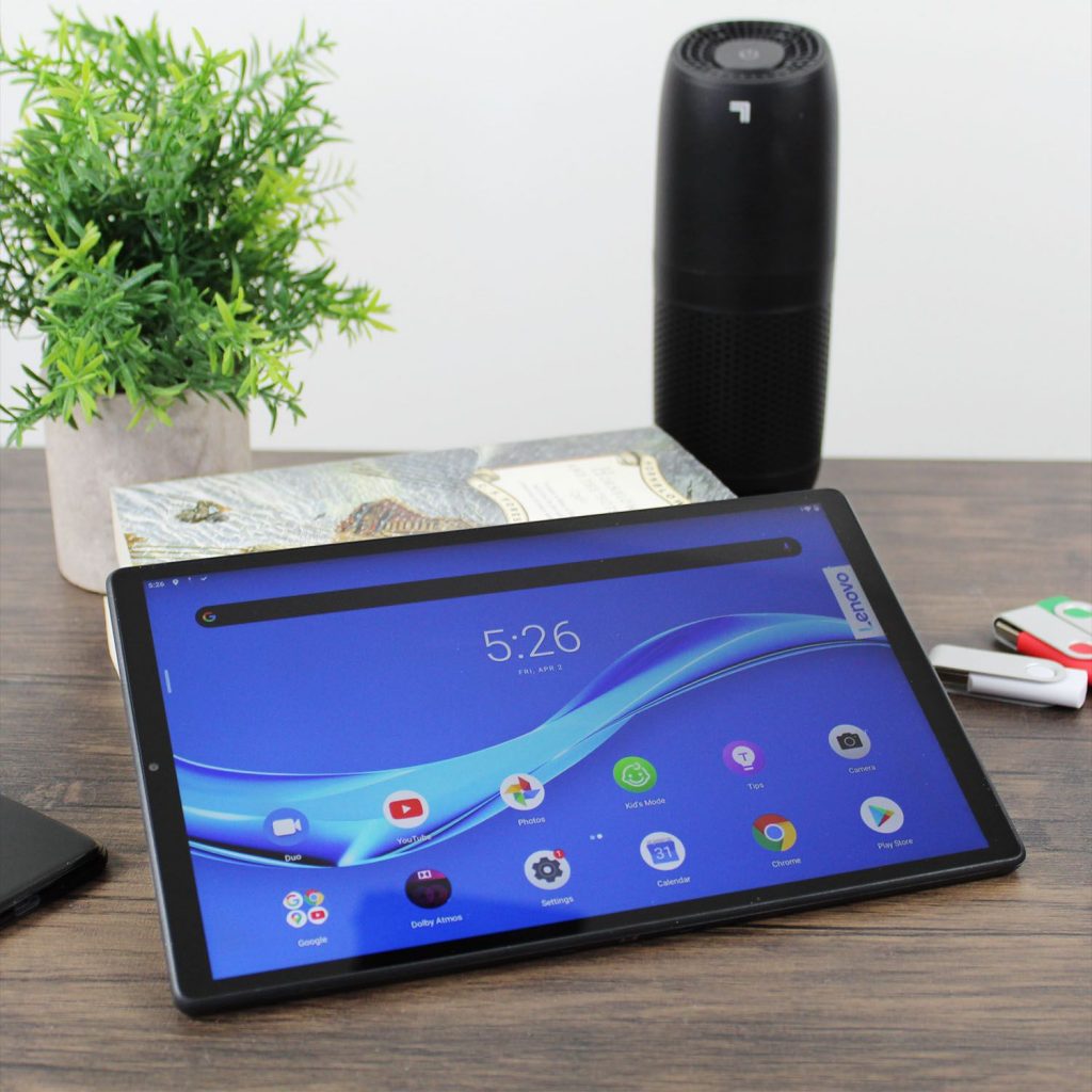 alt_Леново-планшет