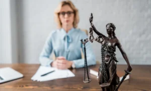 адвокат у Львові